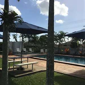 Cane Village 2*, Bundaberg Australia